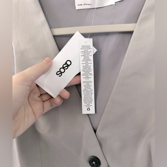 ASOS DESIGN- Crop vest Top-light grey-size 4 NWT - Picture 5 of 8